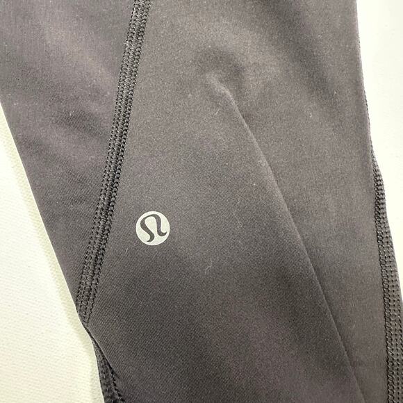 Lululemon Vintage Leggings with Mesh Insets - Picture 8 of 9